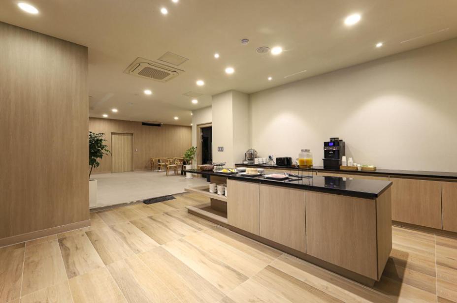 Hound Hotel Changwon Exterior foto