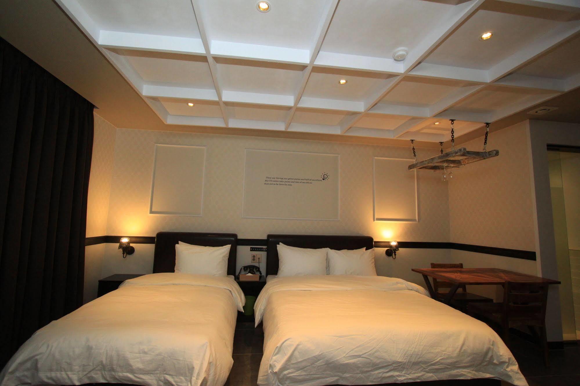 Hound Hotel Changwon Exterior foto